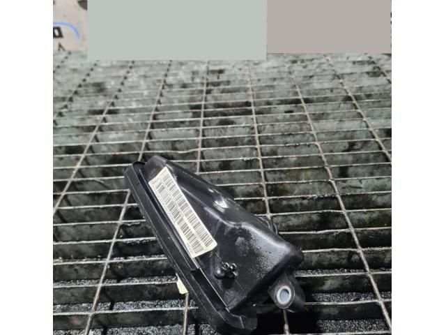 bontott JEEP GRAND CHEROKEE Szívás Zaj Csökkentő Doboz