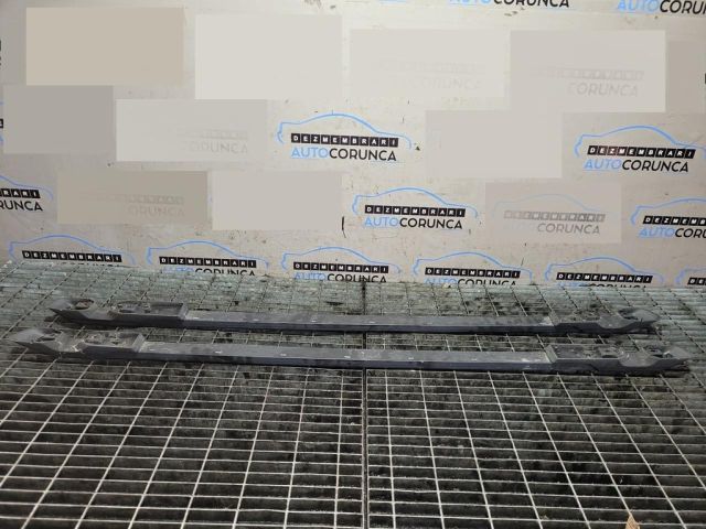 bontott JEEP GRAND CHEROKEE Tetősín Pár