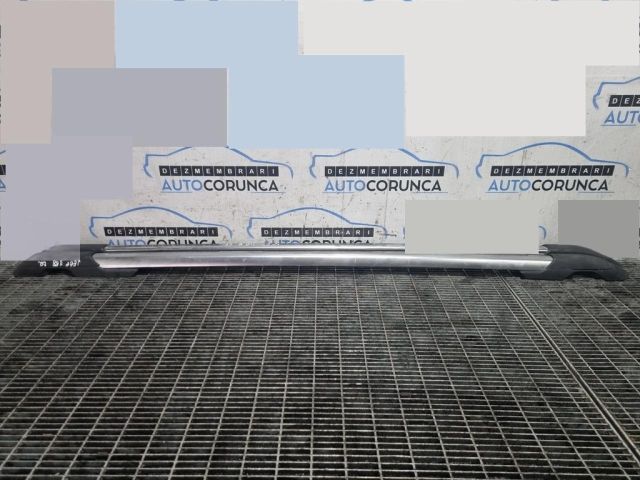 bontott JEEP GRAND CHEROKEE Tetősín Pár