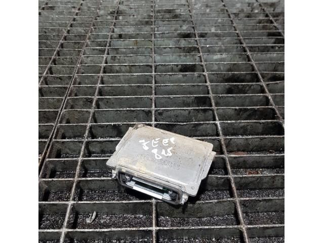 bontott JEEP GRAND CHEROKEE Xenon Trafó