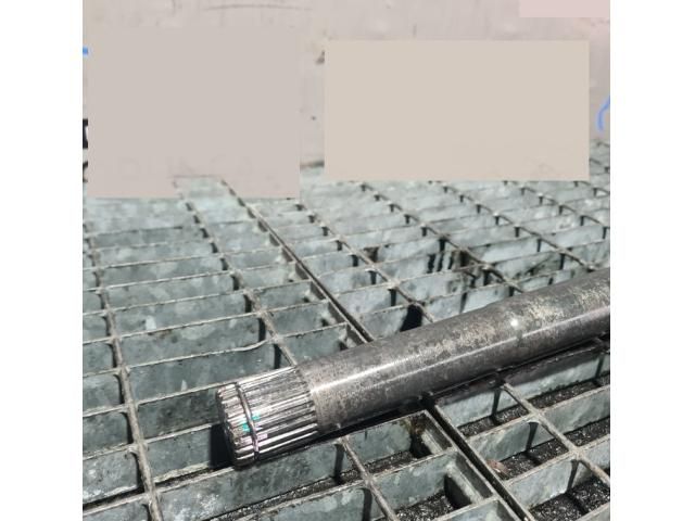 bontott JEEP PATRIOT Jobb Féltengely