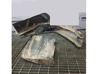 bontott JEEP PATRIOT Bal első Dobbetét (Kerékjárati, Műanyag)