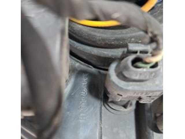 bontott JEEP PATRIOT Bal Fényszóró