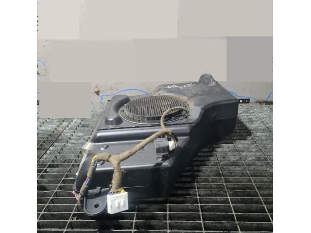 bontott JEEP PATRIOT Bal hátsó Hangszóró