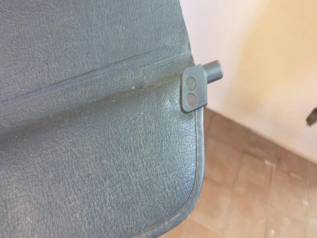 bontott JEEP PATRIOT Csomagtér Roló