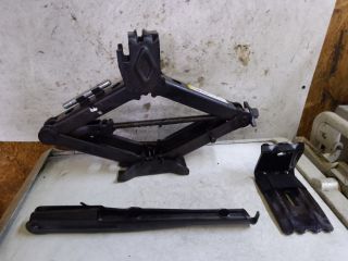 bontott JEEP PATRIOT Emelő