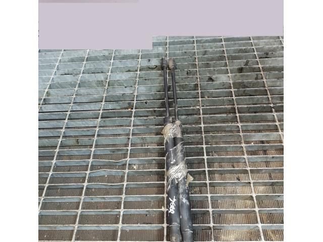 bontott JEEP PATRIOT Gázrugós Kitámasztó Teleszkóp Csomagtérajtó (Pozíciófüggetlen)