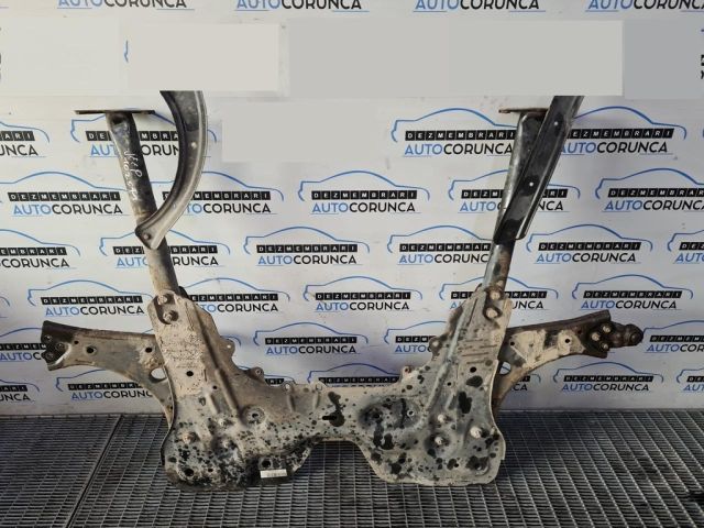 bontott JEEP RENEGADE Első Bölcső