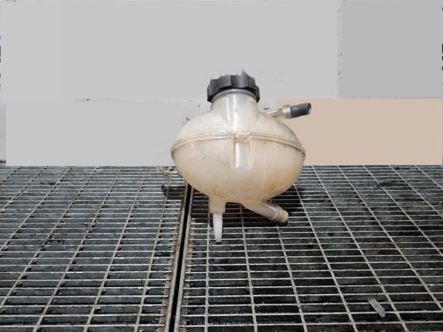 bontott JEEP RENEGADE Kiegyenlítő Tartály