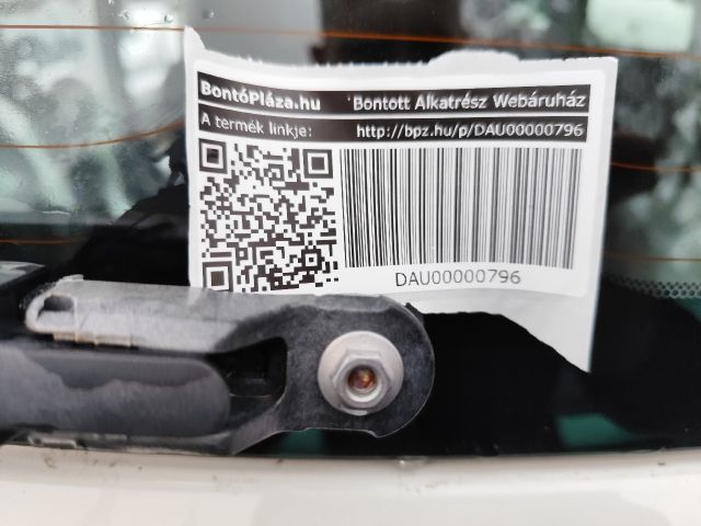 bontott JEEP RENEGADE Csomagtérajtó (Részeivel)