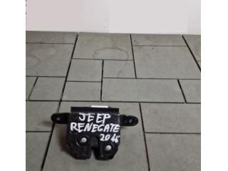 bontott JEEP RENEGADE Csomagtérajtó Zárszerkezet