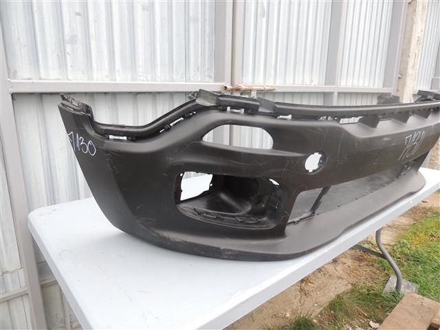 bontott JEEP RENEGADE Első Lökhárító (Részeivel)