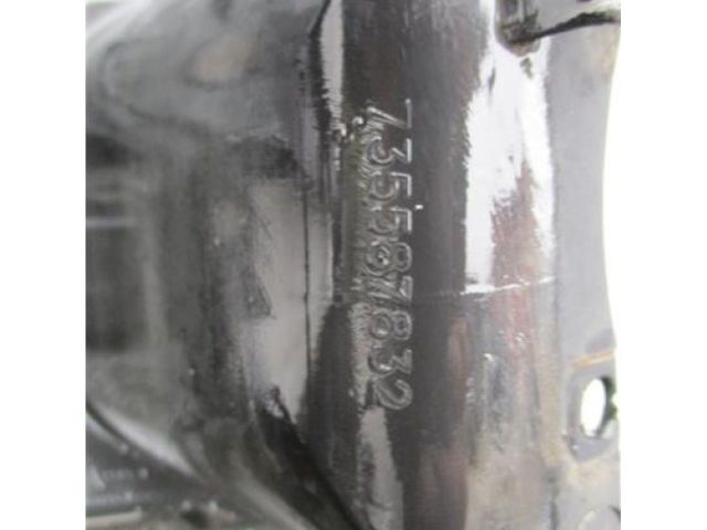 bontott JEEP RENEGADE Első Lökhárító (Üresen)