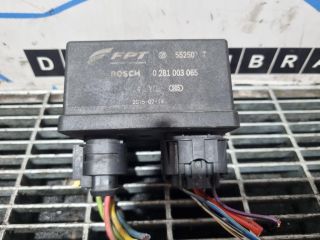 bontott JEEP RENEGADE Izzító Relé