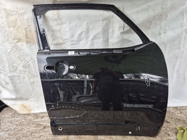 bontott JEEP RENEGADE Jobb első Ajtó (Üres lemez)