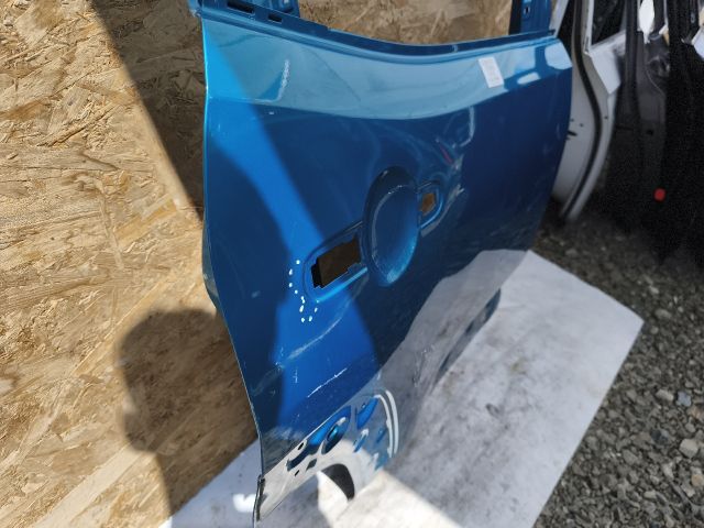 bontott JEEP RENEGADE Jobb hátsó Ajtó (Üres lemez)