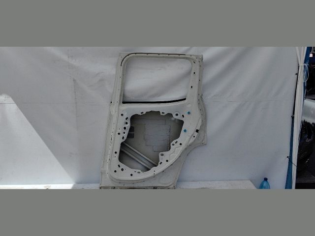 bontott JEEP RENEGADE Jobb hátsó Ajtó (Üres lemez)