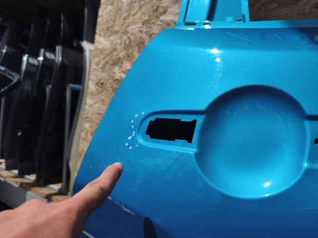 bontott JEEP RENEGADE Jobb hátsó Ajtó (Üres lemez)