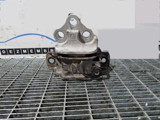 bontott JEEP RENEGADE Tartó Bak