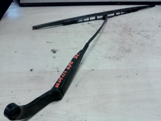 bontott   Jobb első Ablaktörlő Kar