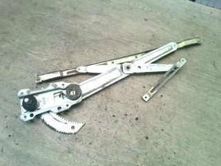 bontott KIA BESTA Bal első Ablakemelő Szerkezet (Mechanikus)