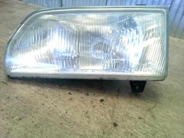 bontott KIA BESTA Bal Fényszóró