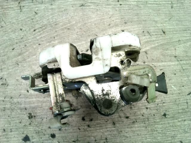 bontott KIA BESTA Csomagtérajtó Zárszerkezet