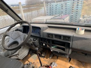 bontott KIA BESTA Jobb első Ajtózár