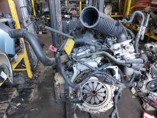 bontott KIA CARENS Komplett Motor (Segédberendezésekkel)