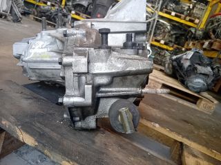 bontott KIA CARENS Váltó (Mechanikus)