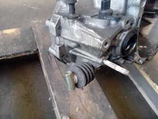 bontott KIA CARENS Váltó (Mechanikus)