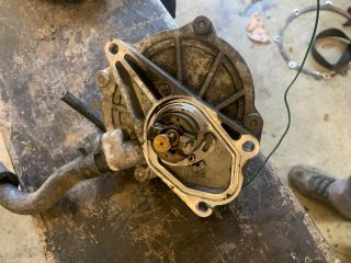 bontott KIA CARENS Fékrásegítő