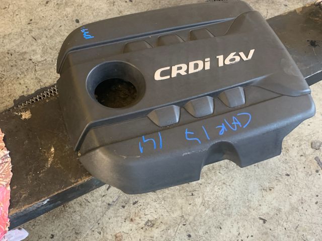 bontott KIA CARENS Felső Motorburkolat