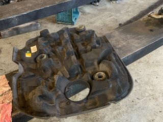 bontott KIA CARENS Felső Motorburkolat