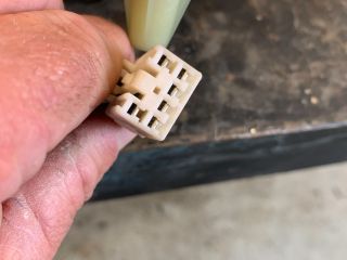 bontott KIA CARENS Gyújtáskapcsoló Házzal