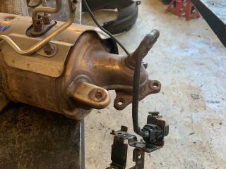 bontott KIA CARENS Katalizátor