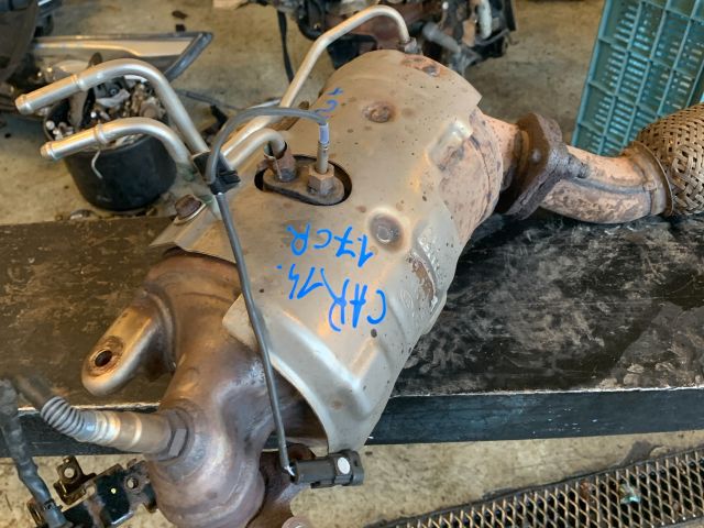 bontott KIA CARENS Katalizátor