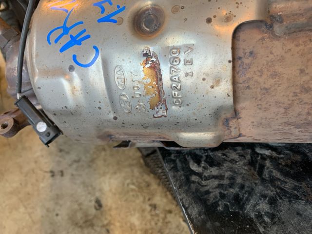 bontott KIA CARENS Katalizátor