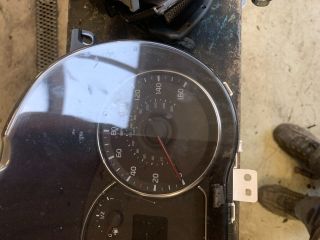 bontott KIA CARENS Kilométeróra