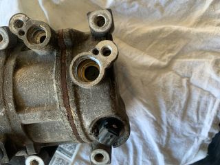 bontott KIA CARENS Klímakompresszor