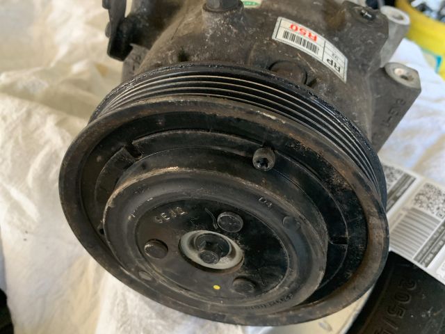 bontott KIA CARENS Klímakompresszor