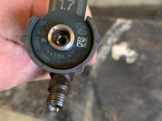 bontott KIA CARENS Porlasztó (1 db)