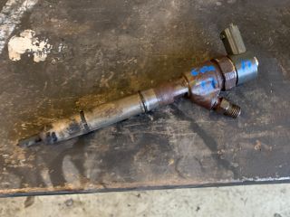 bontott KIA CARENS Porlasztó (1 db)