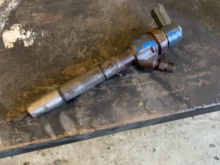 bontott KIA CARENS Porlasztó (1 db)