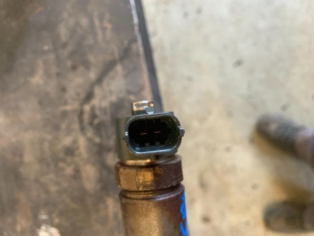 bontott KIA CARENS Porlasztó (1 db)