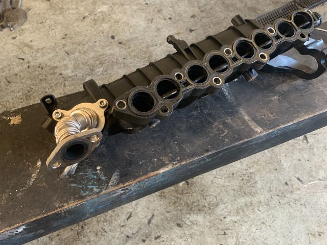 bontott KIA CARENS Szívósor