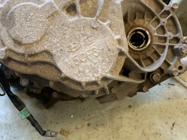 bontott KIA CARENS Váltó (Mechanikus)