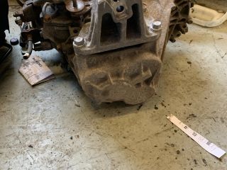 bontott KIA CARENS Váltó (Mechanikus)