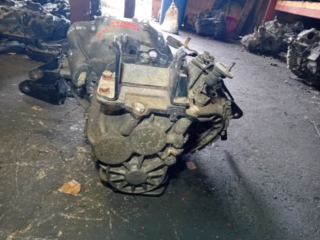 bontott KIA CARENS Váltó (Mechanikus)