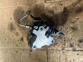 bontott KIA CARENS Nagynyomású Szivattyú